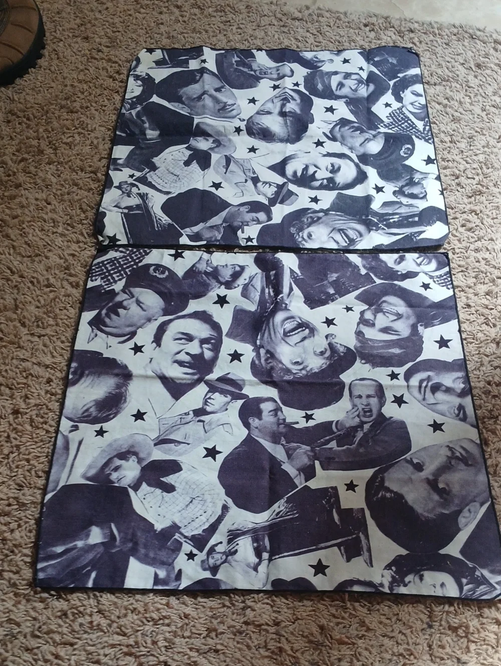 Vintage Hollywood Faces Print Foldable Mat - Black & White